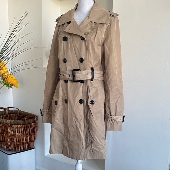 Michael Kors Tan Double-Breasted Trench Coat - Picture 1 of 11
